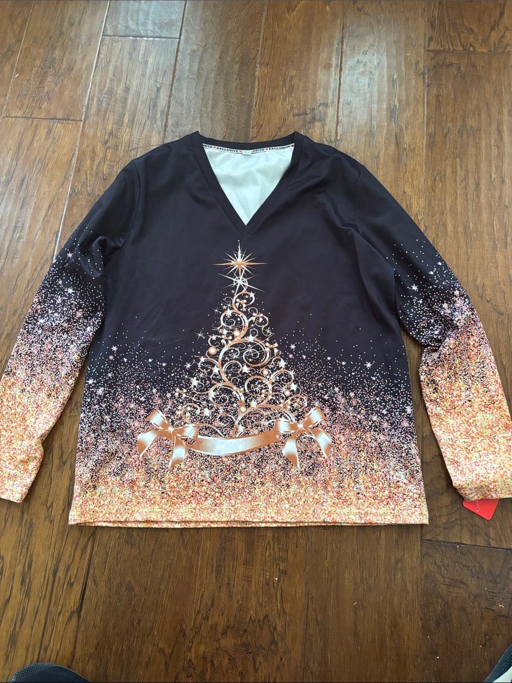 Women’s Long Sleeve V-Neck Holiday Sparkle Tee - Black and Rose Gold